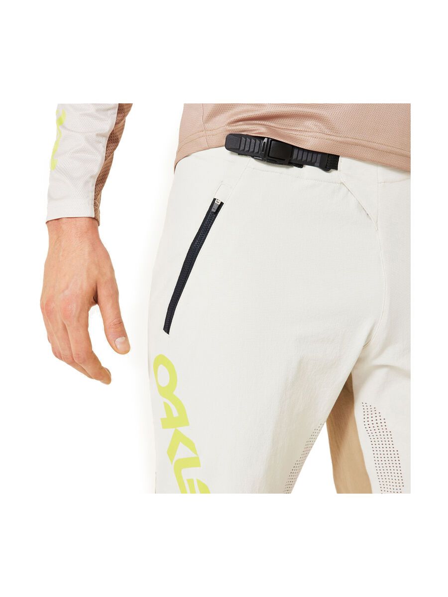 Oakley Maven Scrub Pant, mist - Bild 7