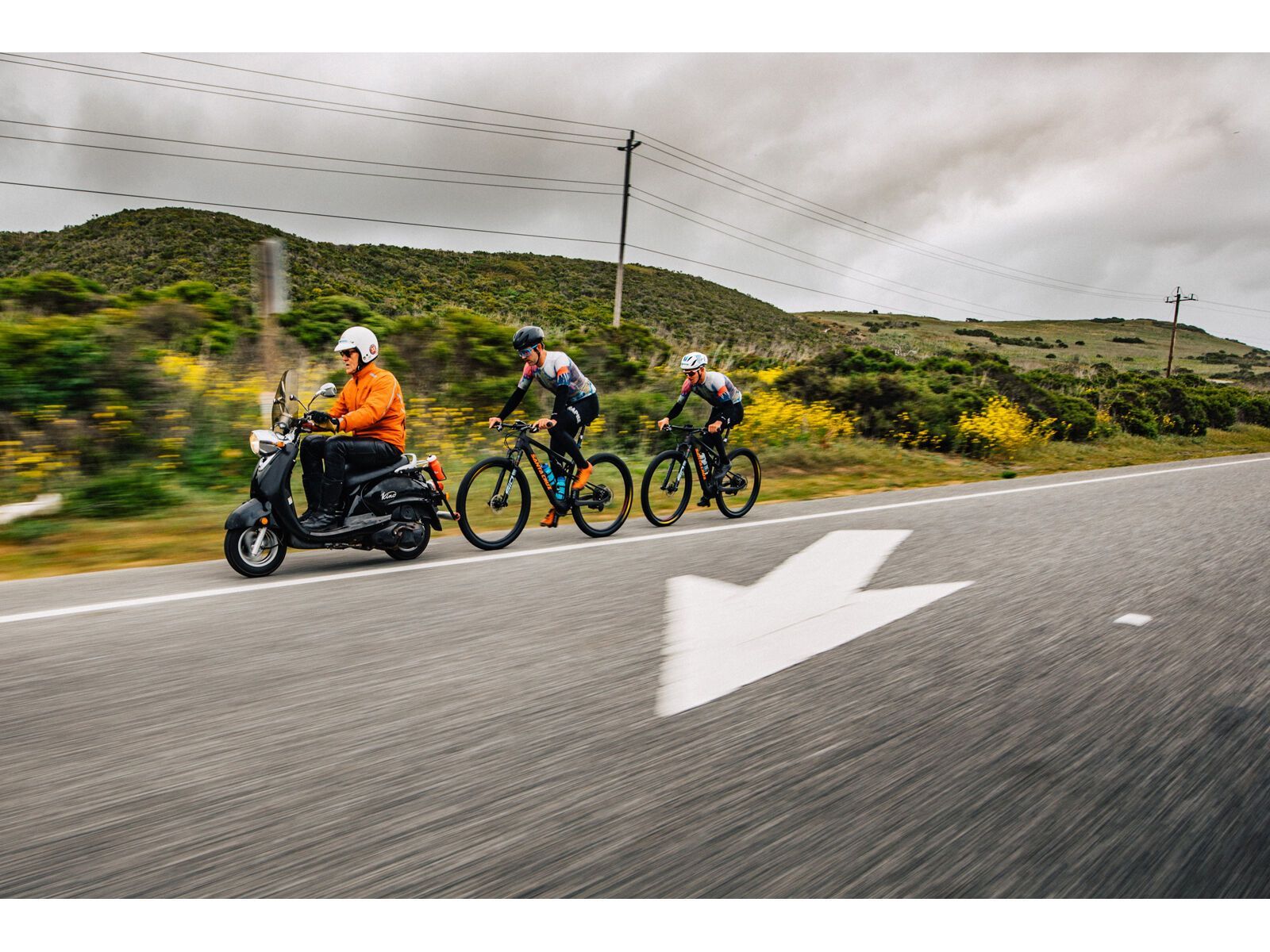 Santa Cruz Blur C / XT / RSV / 29, dark matter/salmon - Bild 19