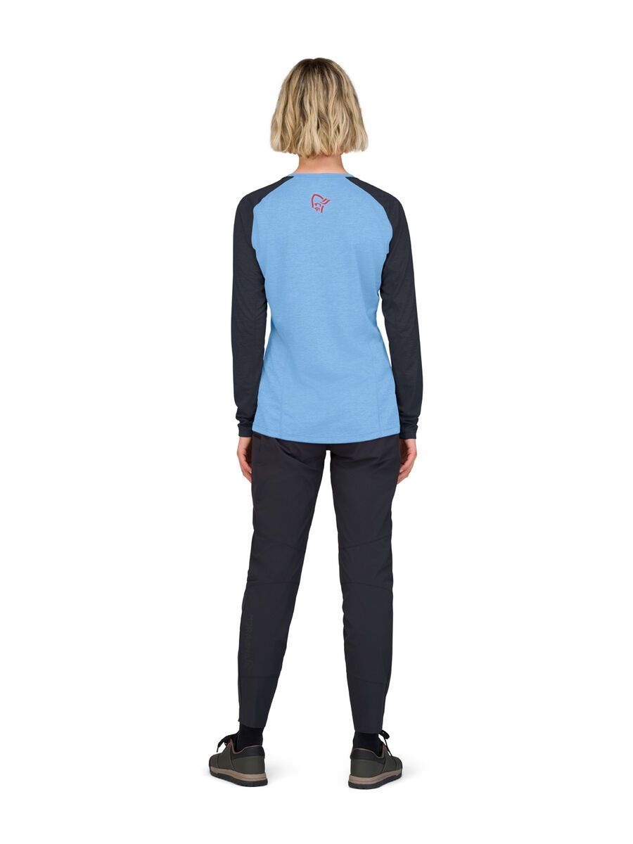 Norrona fjørå equaliser lightweight Long Sleeve W's, frozen fjord - Bild 4