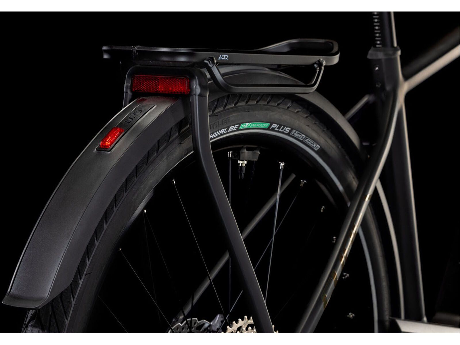 Cube Kathmandu Hybrid EXC 800, black´n´prism - Bild 4