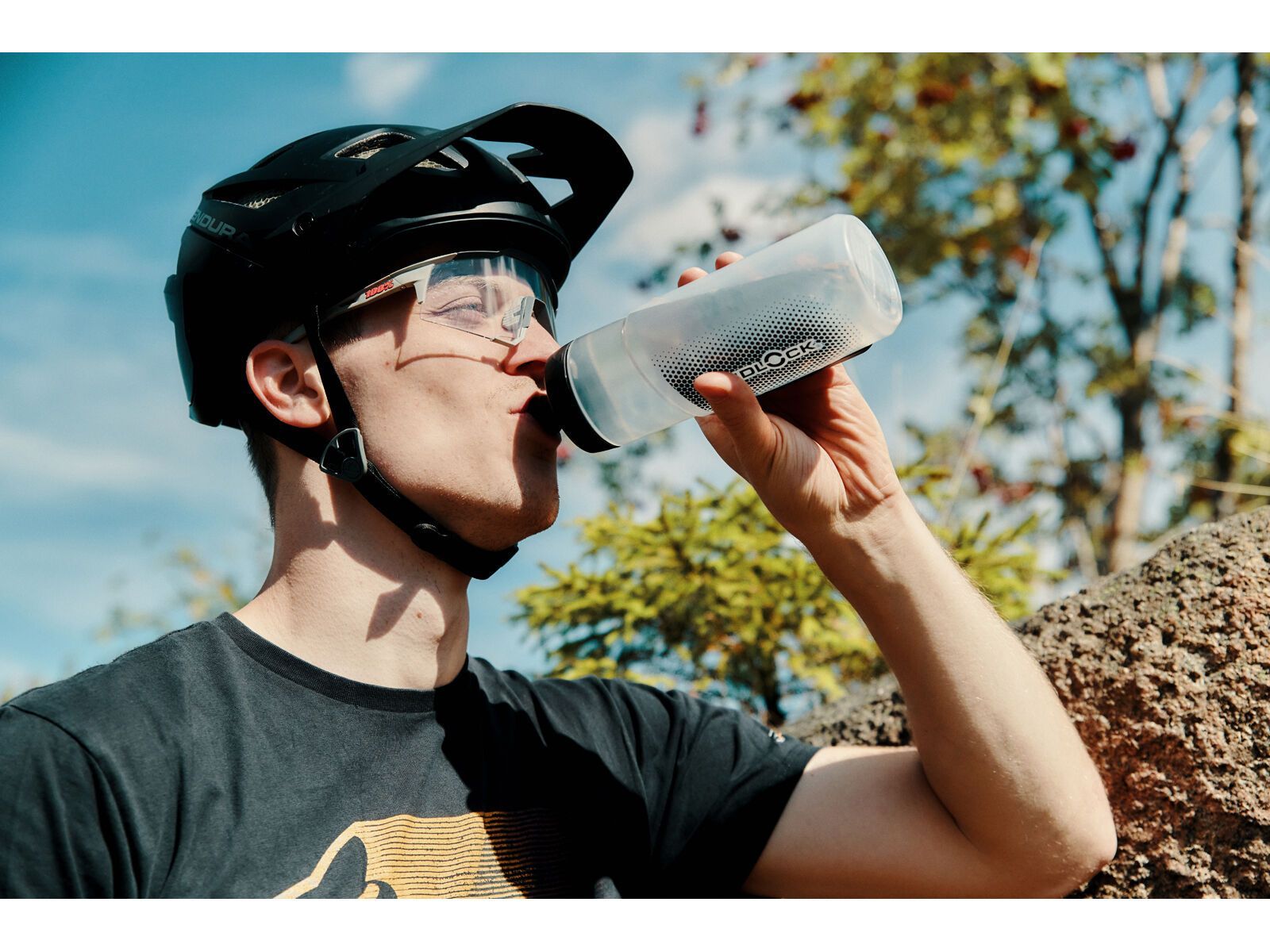 Fidlock Twist Bottle 600 + Bike Base, transparent black - Bild 10