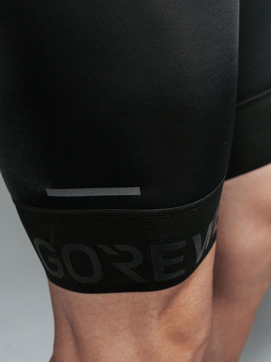 GOREWEAR Swiftride kurze Trägerhose Herren, black - Bild 6