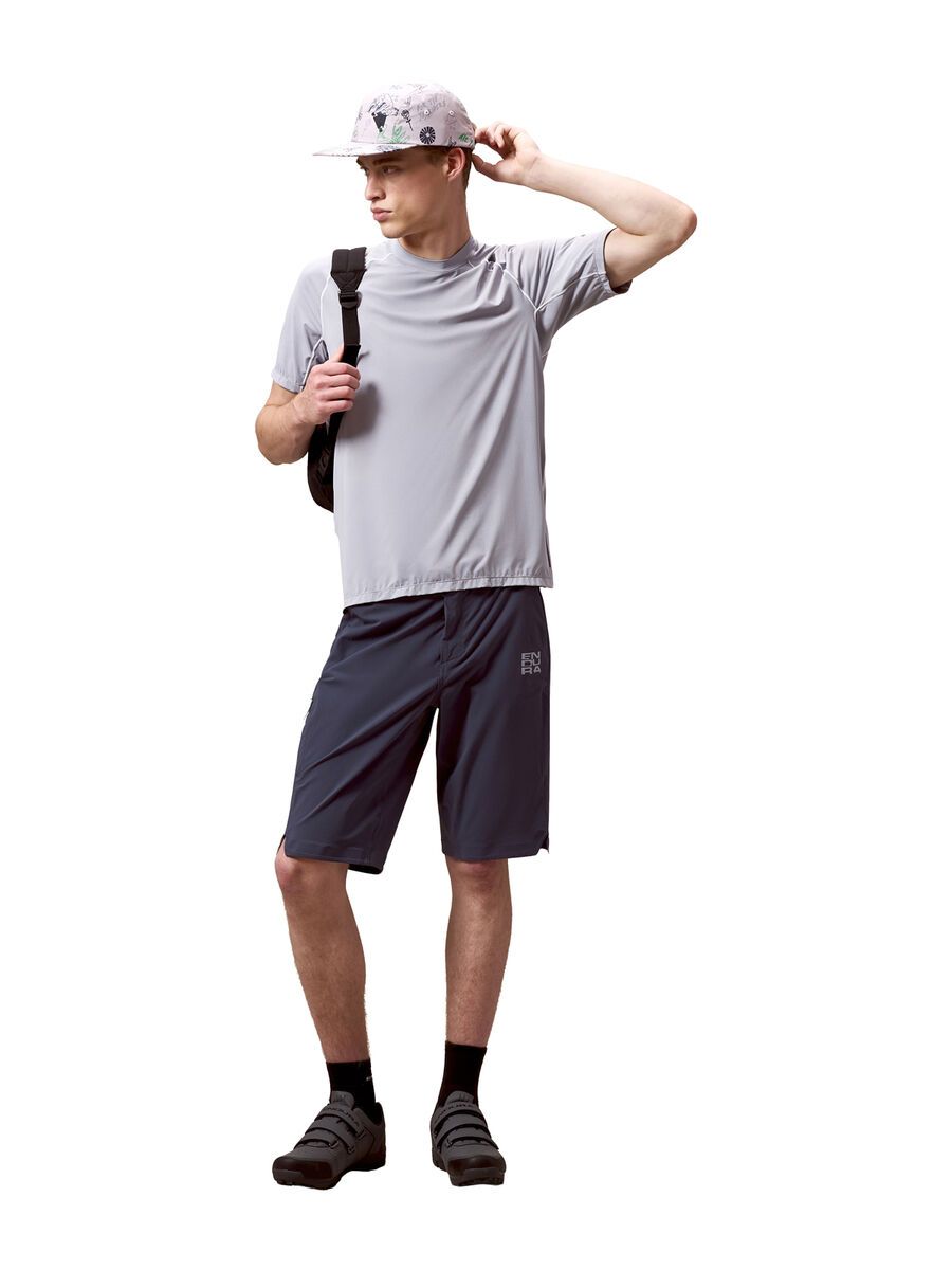 Endura AllTrack Ride Übershorts, carbon grey - Bild 5