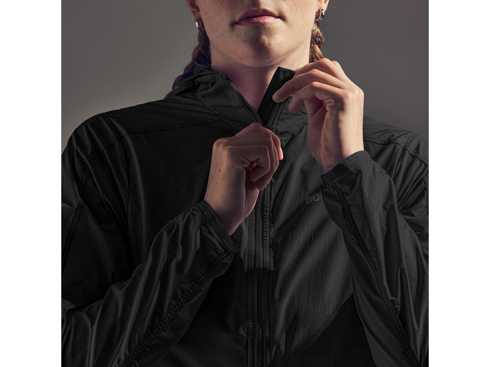 GOREWEAR Fernflow Windbreaker mit Kapuze Damen, black - Bild 5