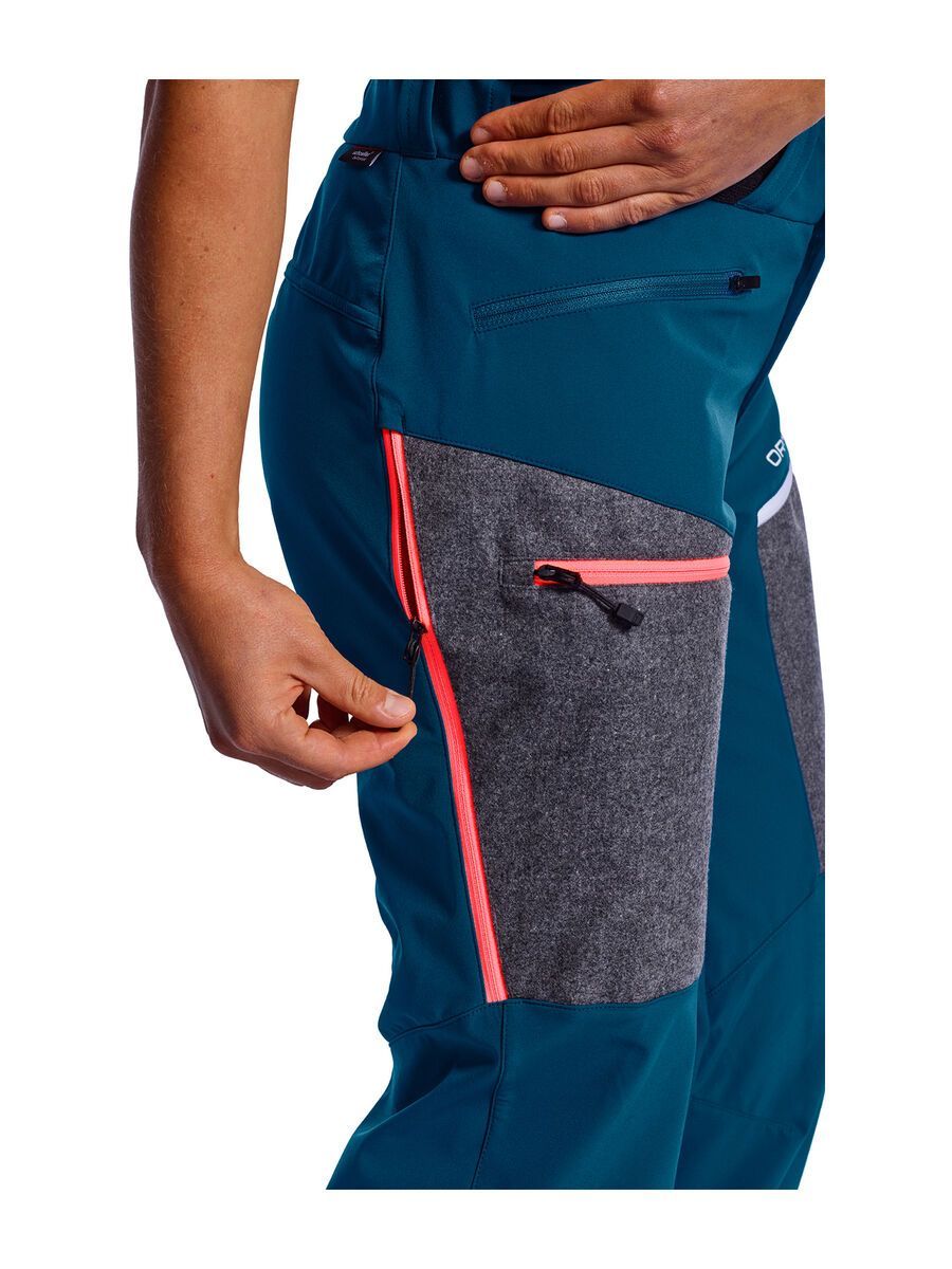 Ortovox Merino Naturtec Plus Pordoi Pants W, petrol blue - Bild 3