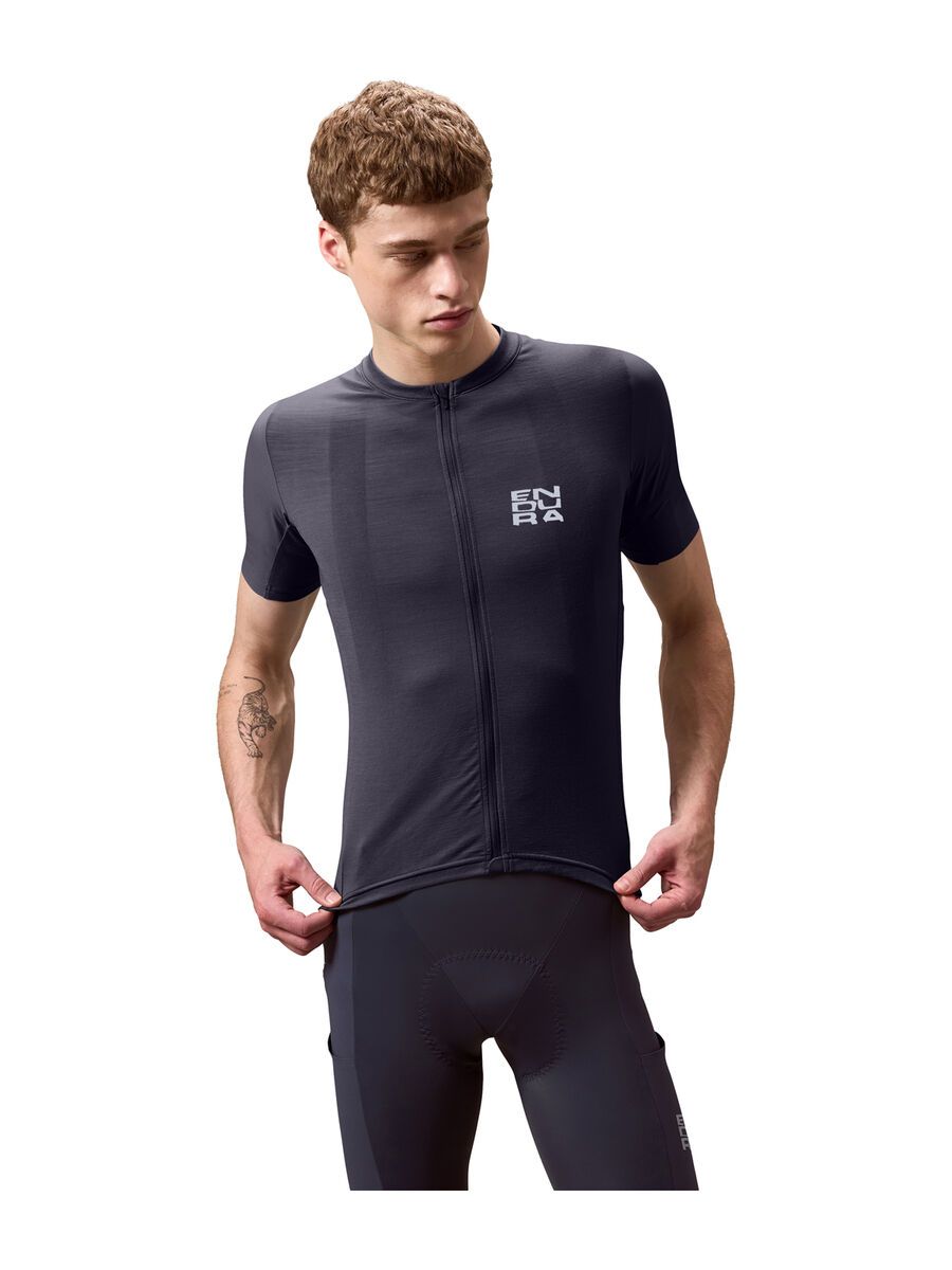 Endura AllTrack Ride Kurzärmeliges Trikot, carbon grey - Bild 3