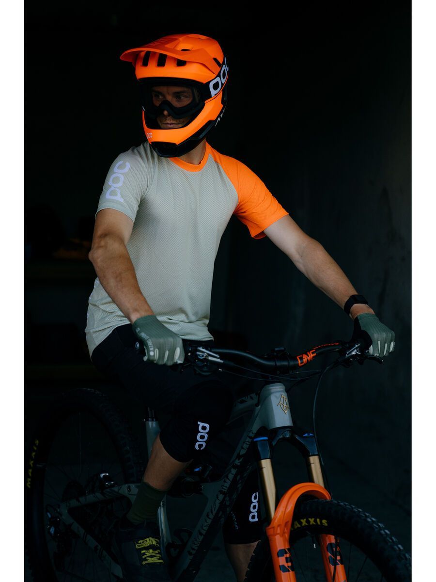 POC Otocon Race MIPS AVIP, fluorescent orange/uranium black matt - Bild 5