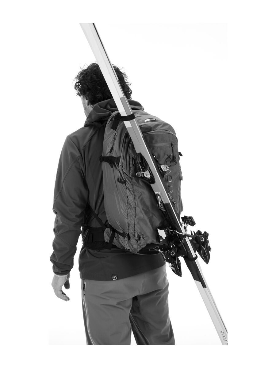 Ortovox Ascent 32, dark navy - Bild 6