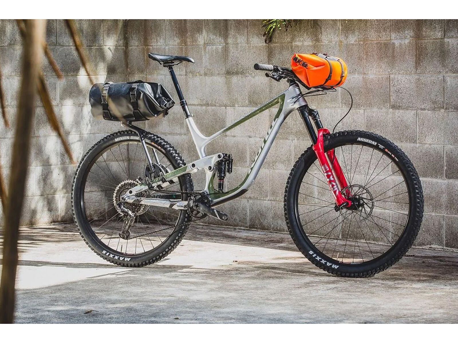 Aeroe 8L Heavy Duty Dry Bag, orange - Bild 11