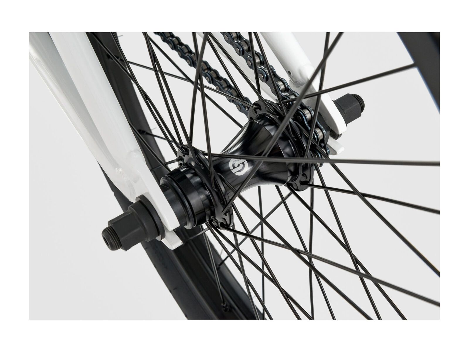 WeThePeople Versus, glossy white - Bild 4