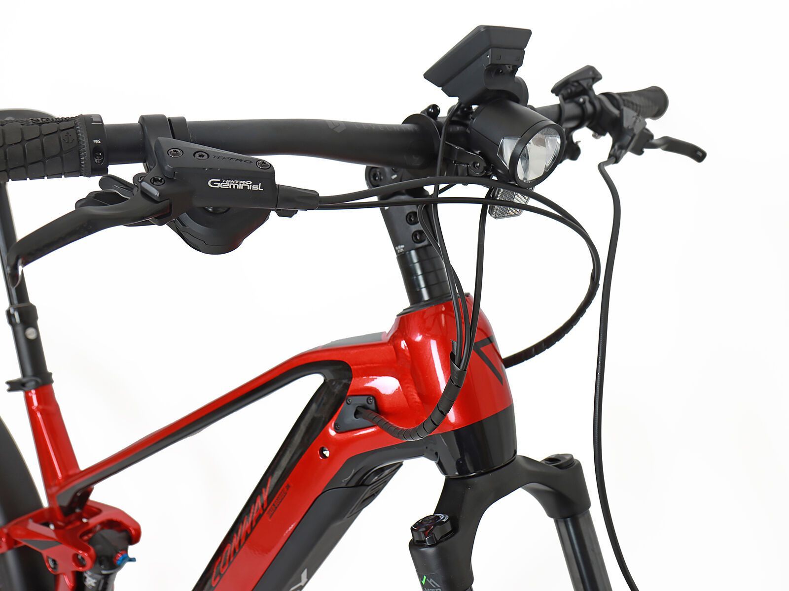 Conway Xyron SUV 4.9, red metallic / black - Bild 9