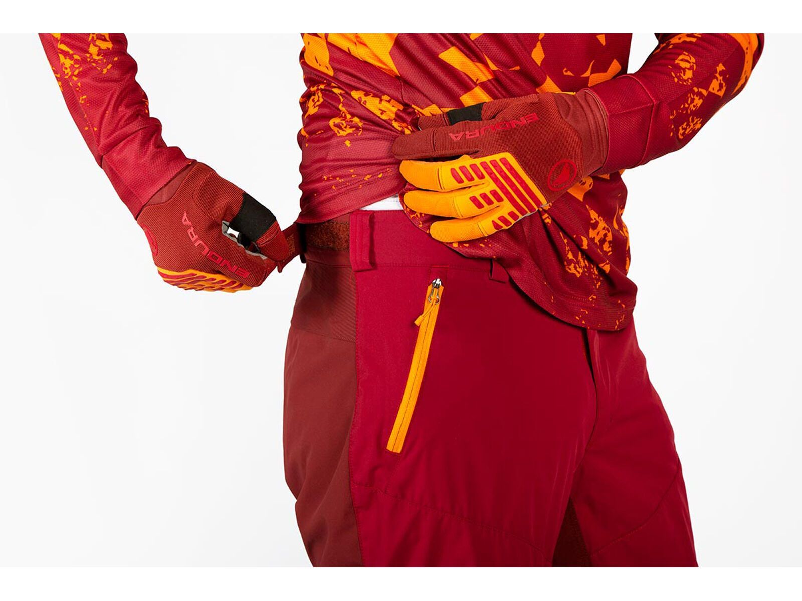 Endura MT500 Spray Short, bottlegrün - Bild 5