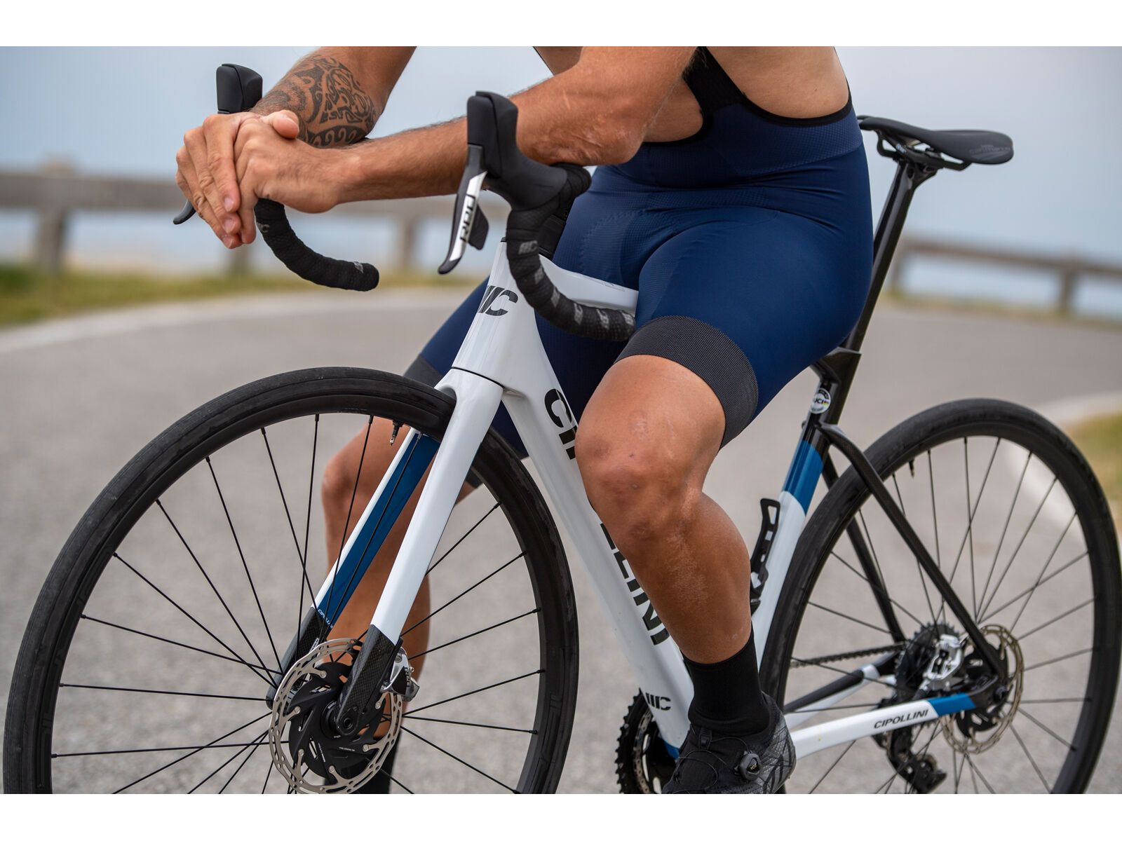 Ale R-EV1 GT 2.0 Bibshorts, blue - Bild 3