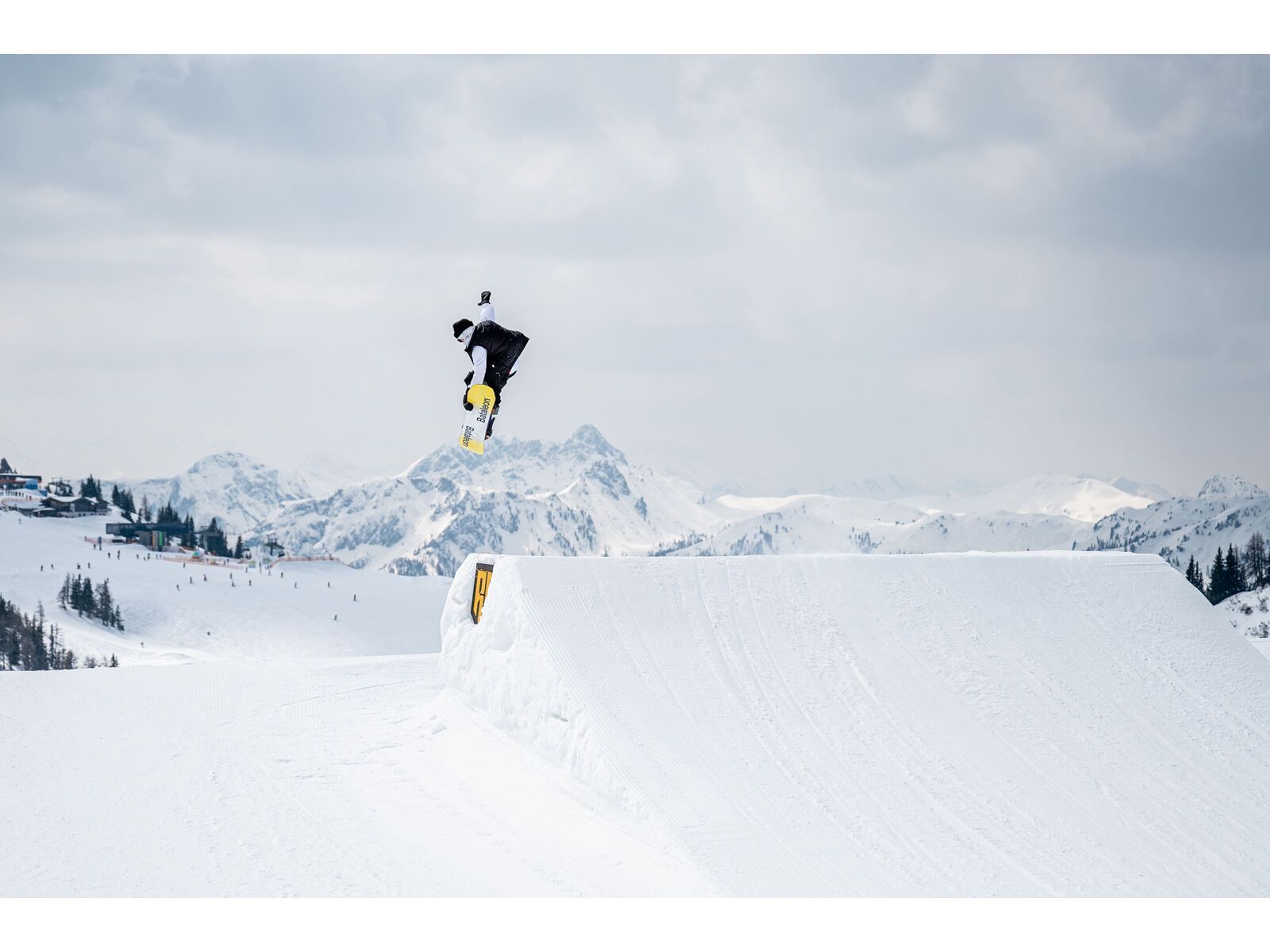 Bataleon Stuntwood - Bild 10