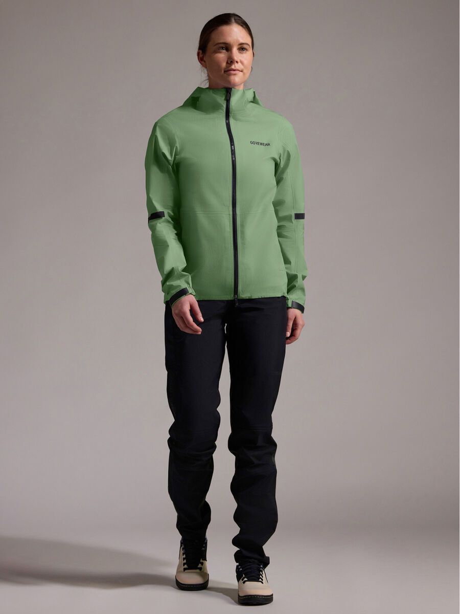 GOREWEAR Lupra 2.0 Gore-Tex Kapuzenjacke Damen, engine green - Bild 4