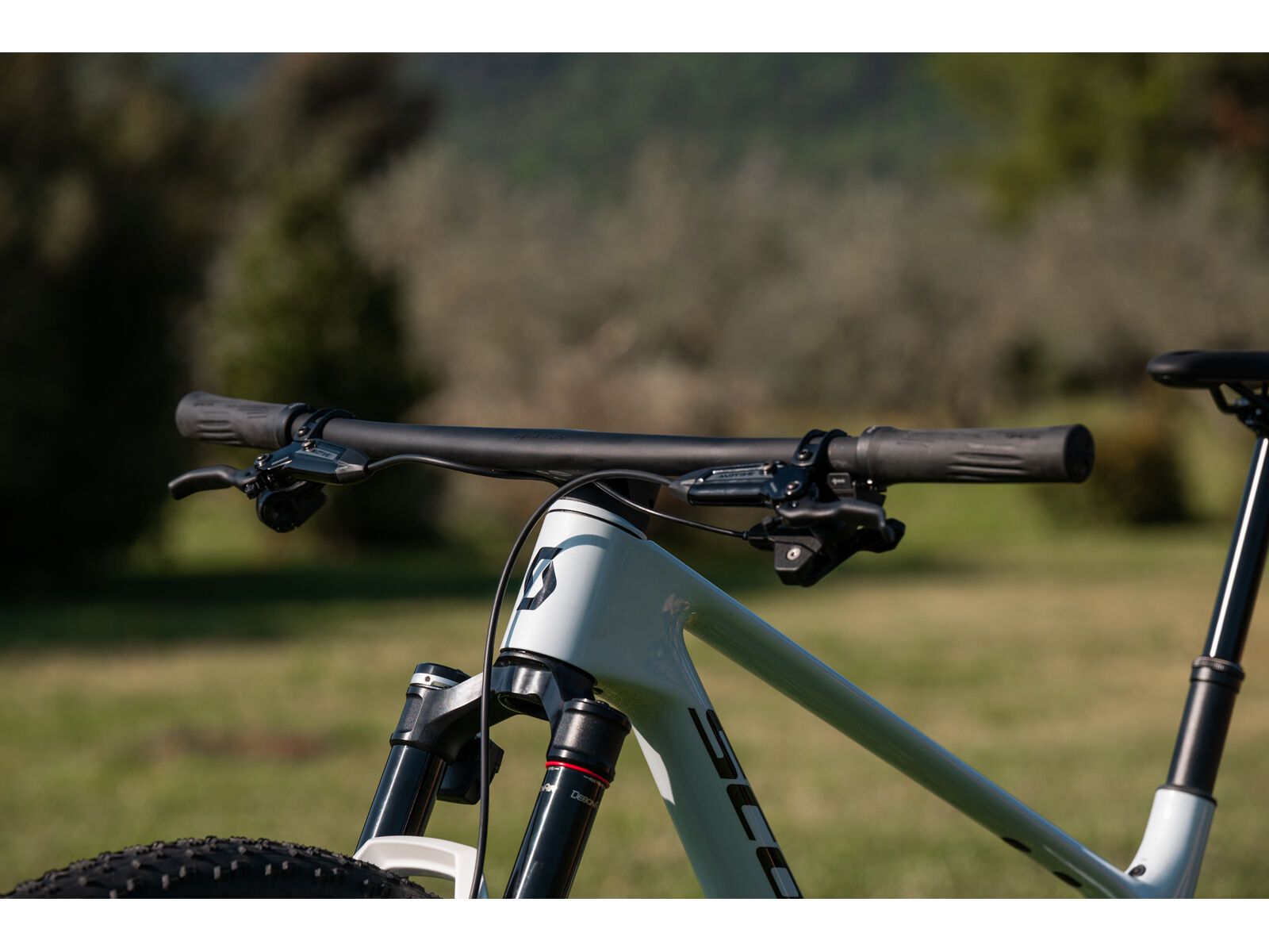 Scott Spark RC World Cup, cumulus white/carbon black - Bild 20