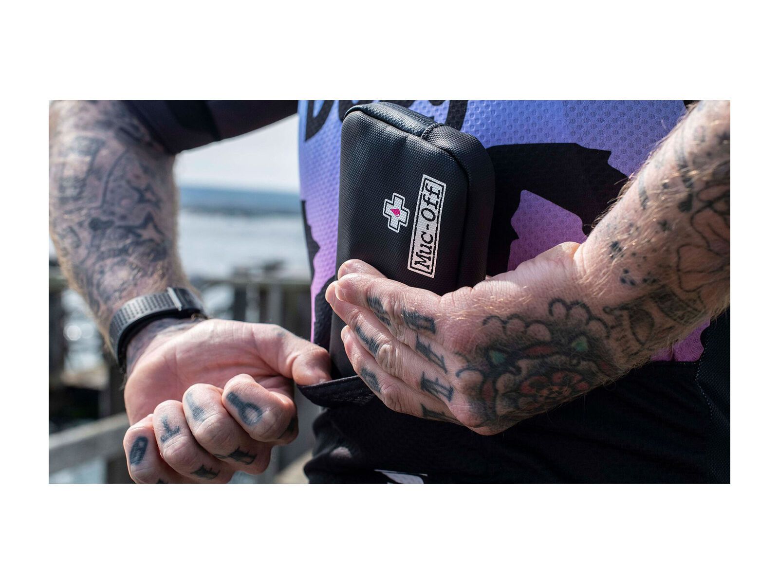 Muc-Off Rainproof Essentials Case, black - Bild 5