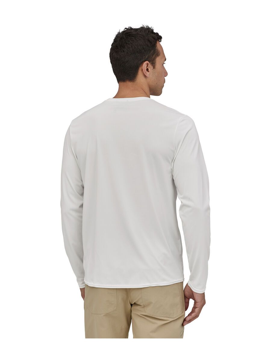 Patagonia Men's Long-Sleeved Capilene Cool Daily Graphic Shirt, fitz roy horizons: white - Bild 5