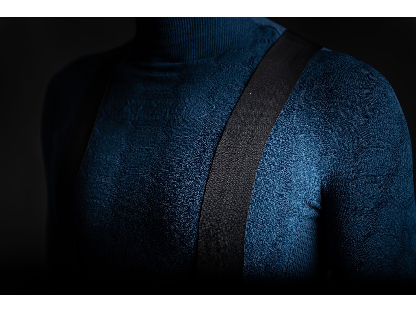 Q36.5 Base Layer 4 Plus Long Sleeve, navy - Bild 4