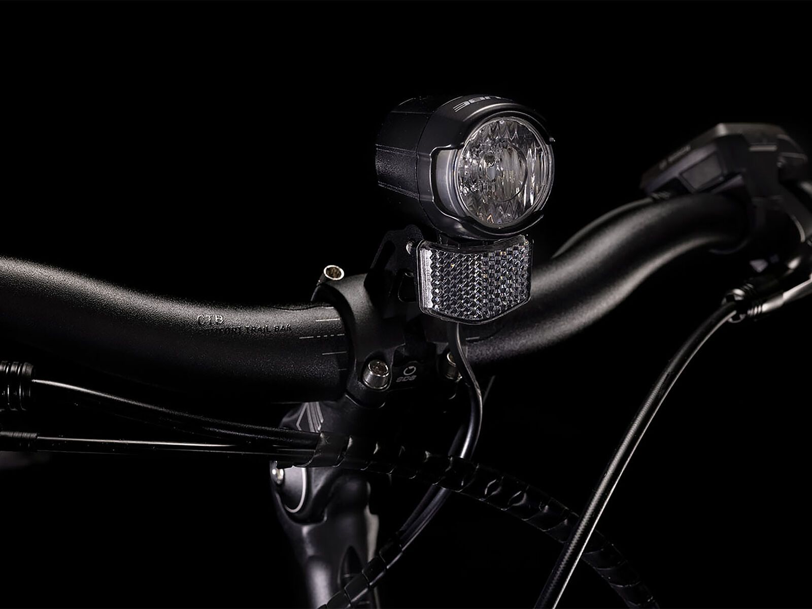 Cube Compact Sport Hybrid 500, black´n´polarsilver - Bild 5