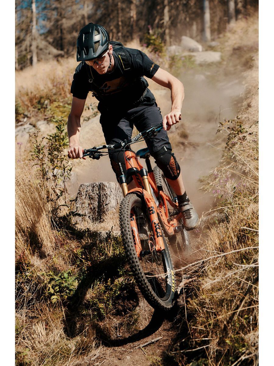 Fidlock Twist Bottle 600 + Bike Base, transparent black - Bild 8