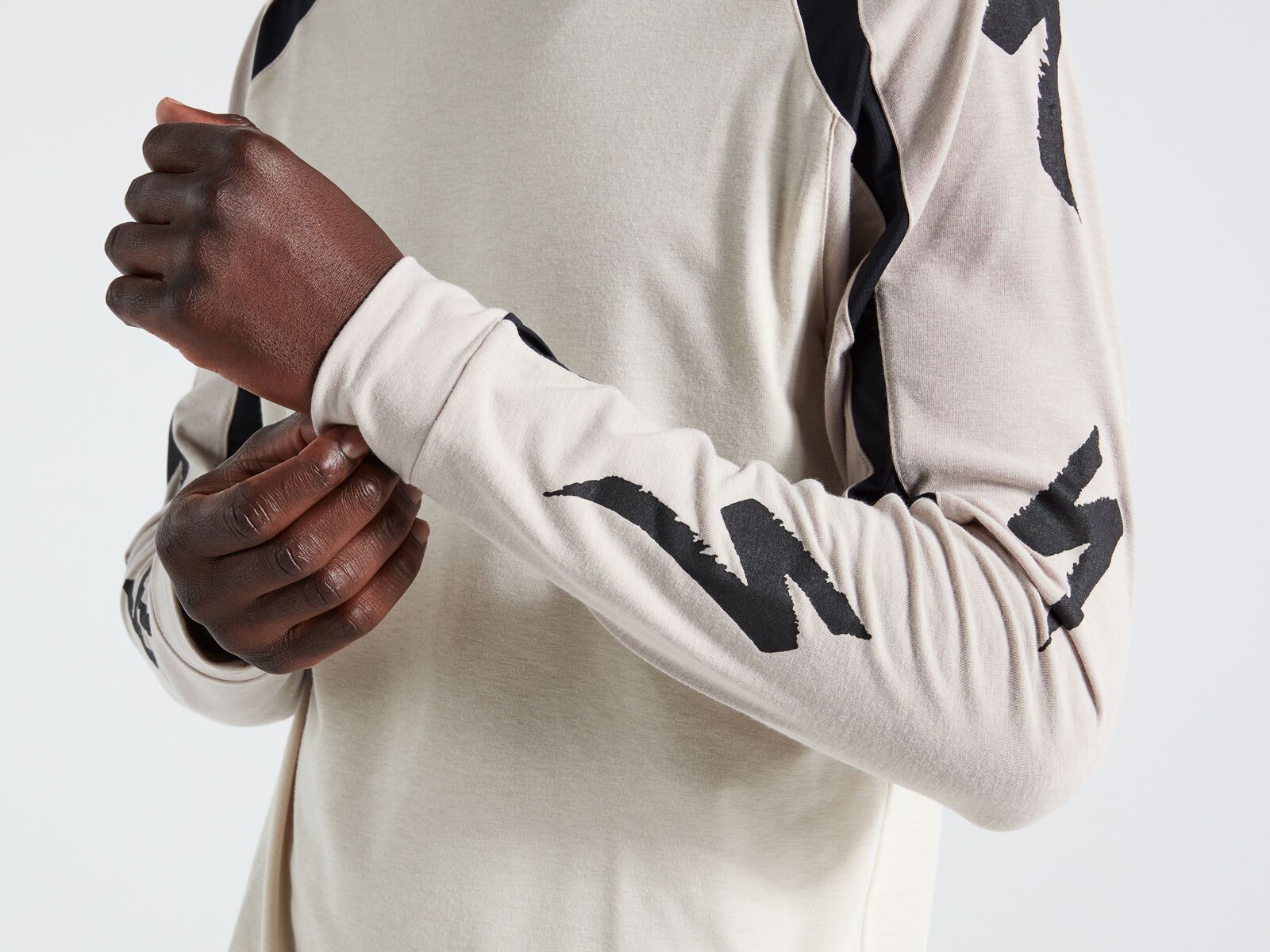 Specialized Men's Trail Long Sleeve Jersey, white mountains - Bild 5