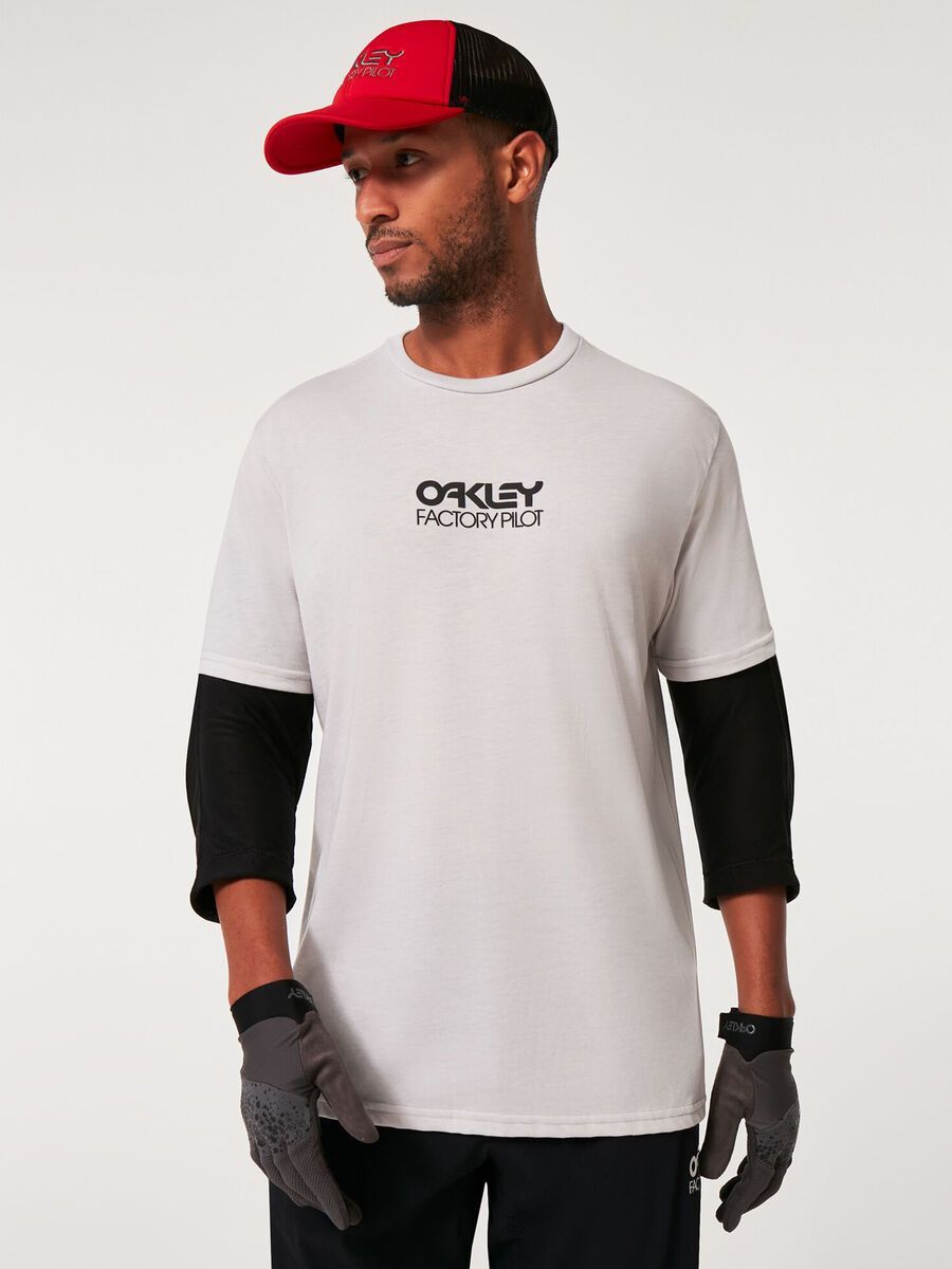 Oakley Factory Pilot SS Tee, lunar rock - Bild 8