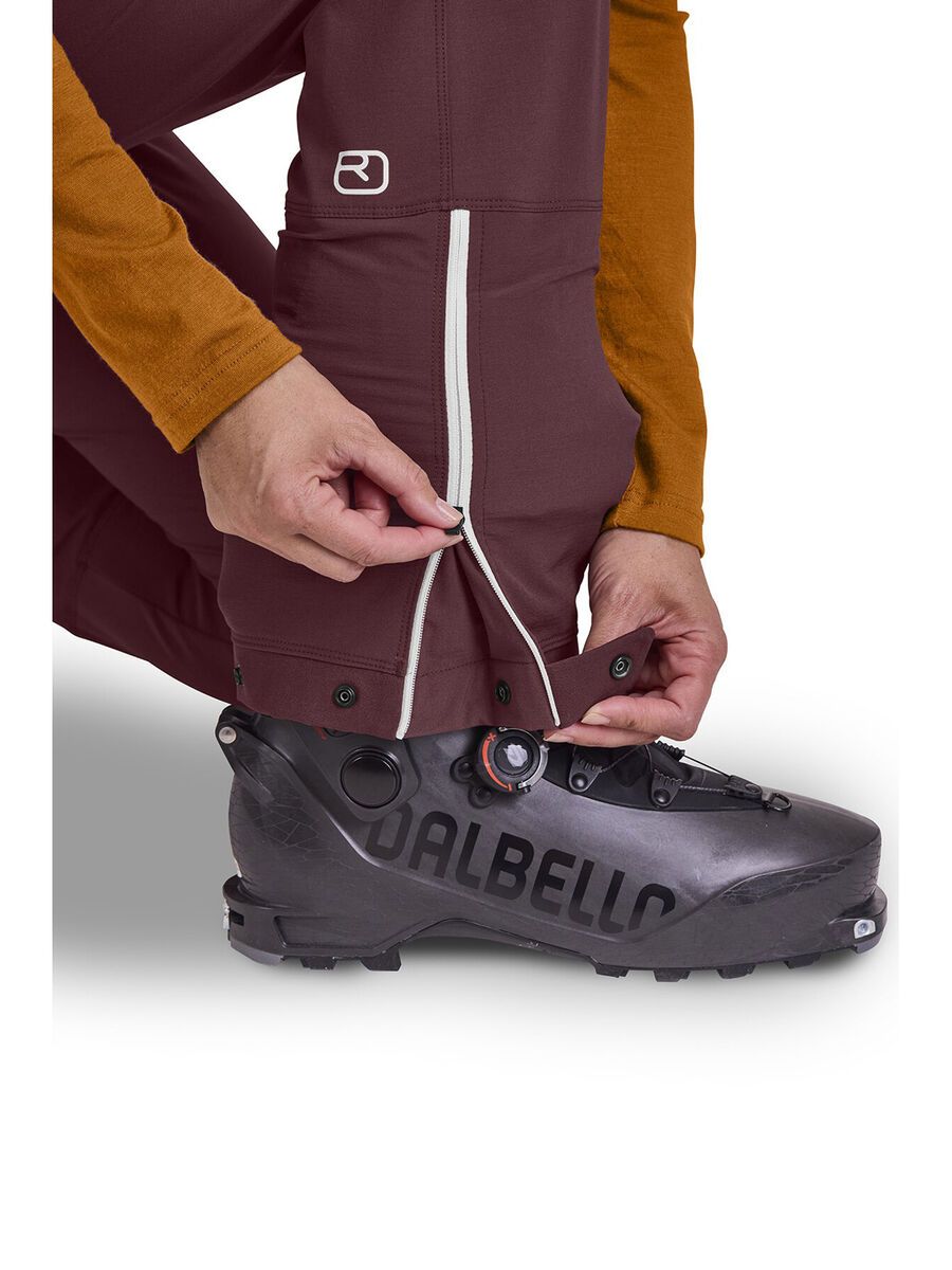 Ortovox Merino Airsolation Cevedale Pants W, dark pacific - Bild 4