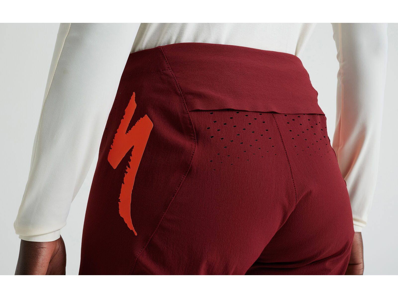 Specialized Gravity Shorts, garnet red - Bild 5