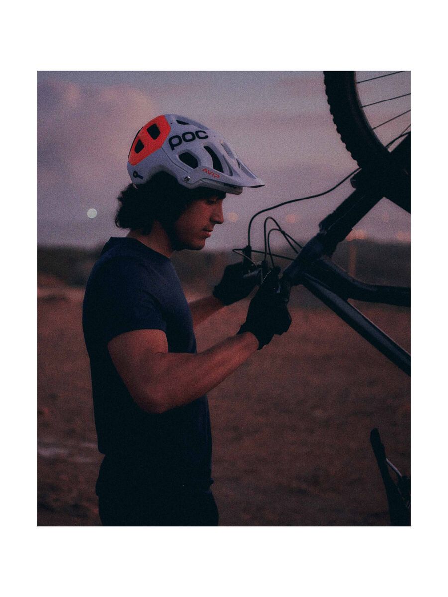 POC Essential Enduro Light Tee, turmaline navy - Bild 4