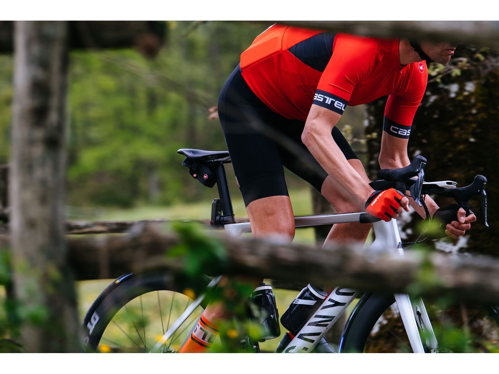 Castelli Entrata VI Jersey, fiery red/dark gray-ivory - Bild 13