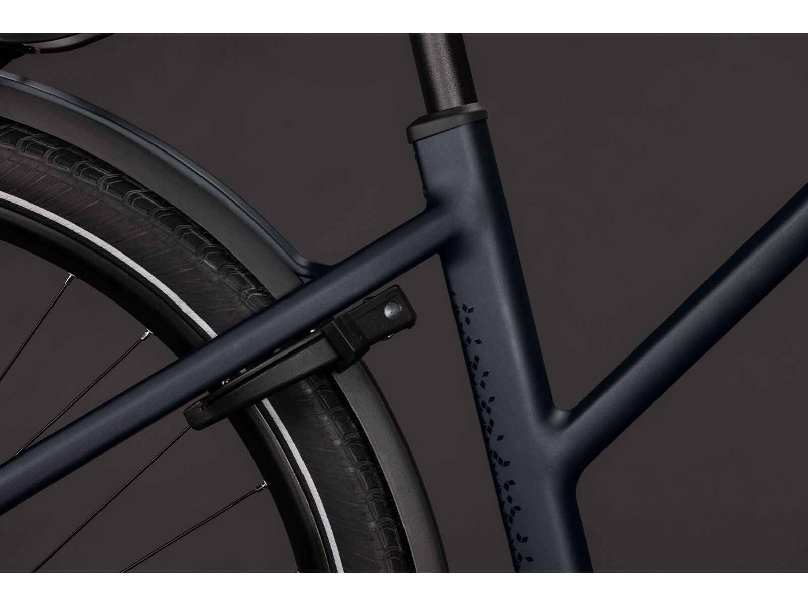 Cube Kathmandu Hybrid Pro 800 Trapeze, coal´n´black - Bild 4
