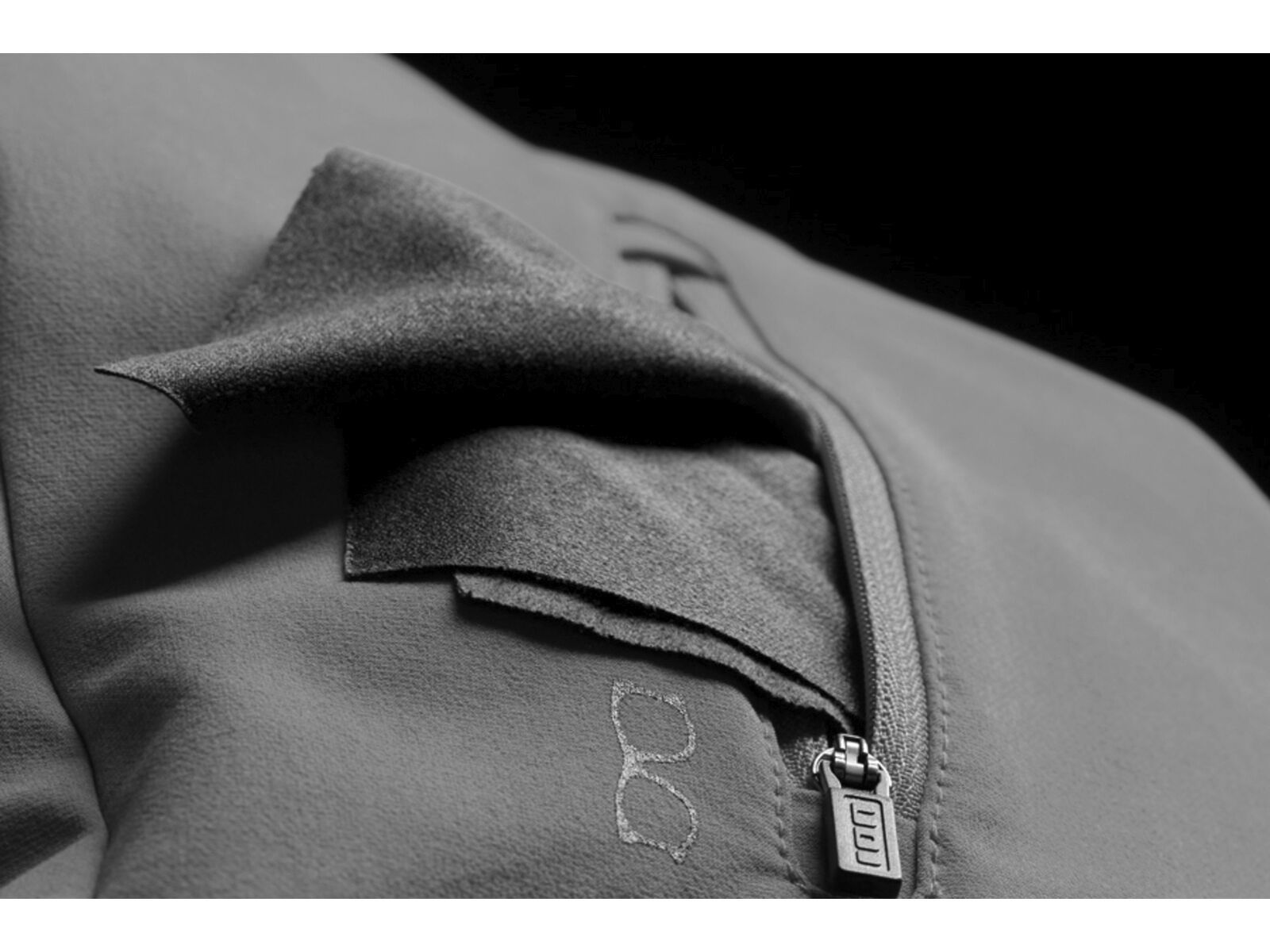 ION Shelter LS BAT, black - Bild 9