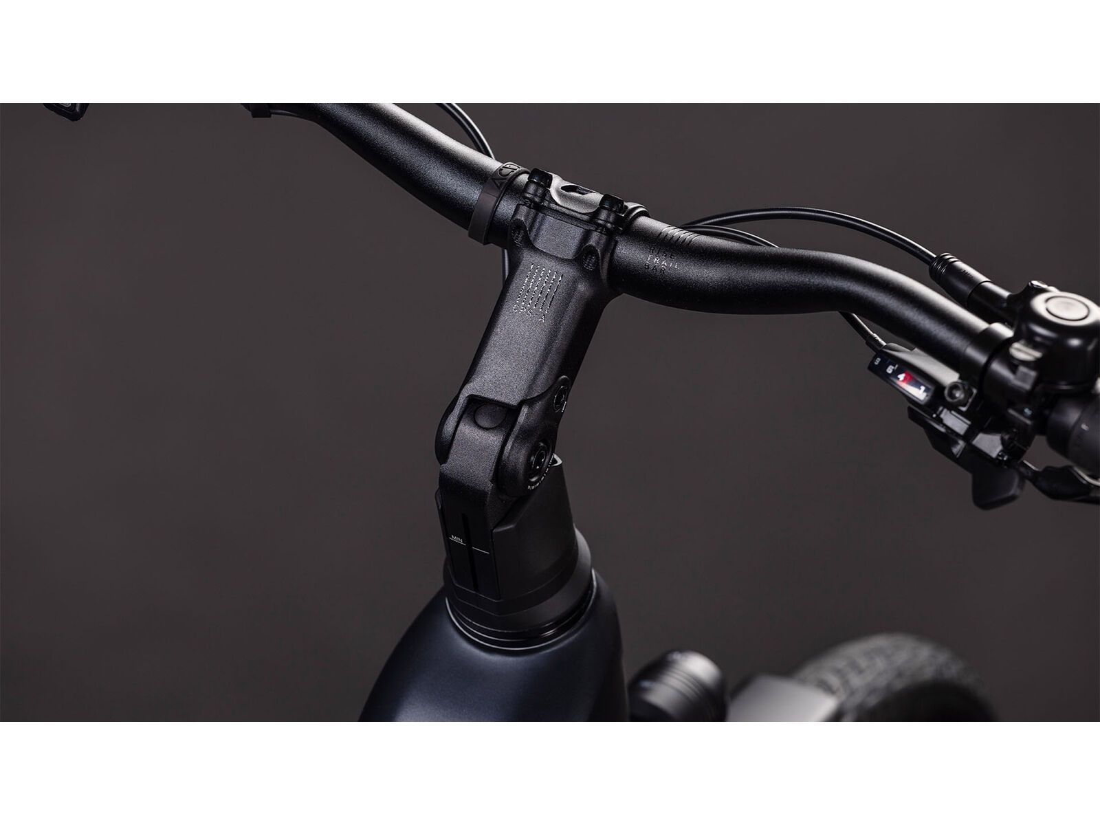 Cube Touring Hybrid One 600 Easy Entry, coal´n´chrome - Bild 4