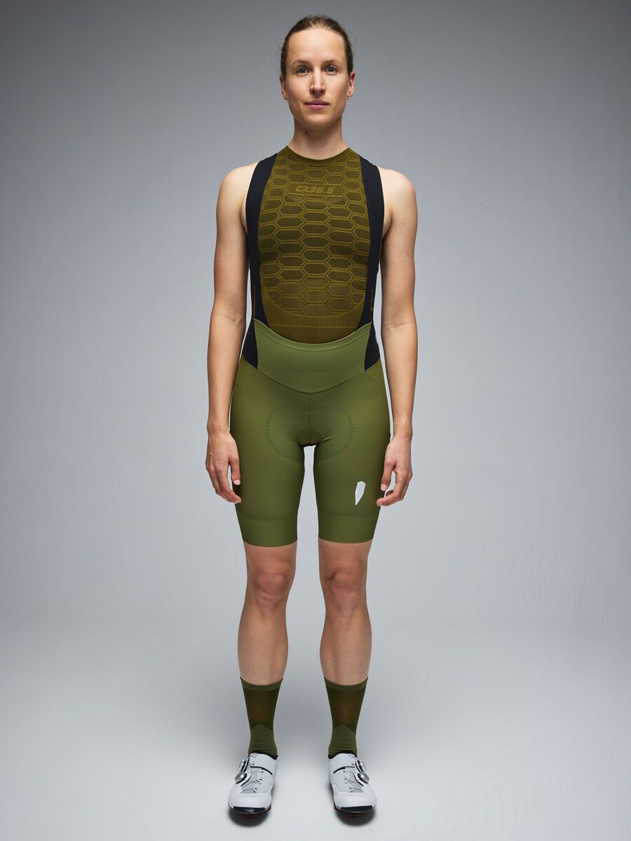 Q36.5 Gregarius Pro Bib Shorts Women, drab green - Bild 3