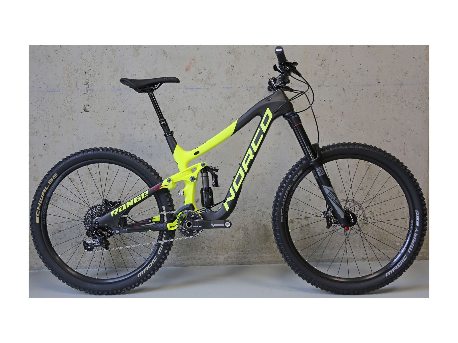 *** 2. Wahl *** Norco Range C7.1 2016, black/yellow - Mountainbike | Größe M // 43,5 cm - Bild 1
