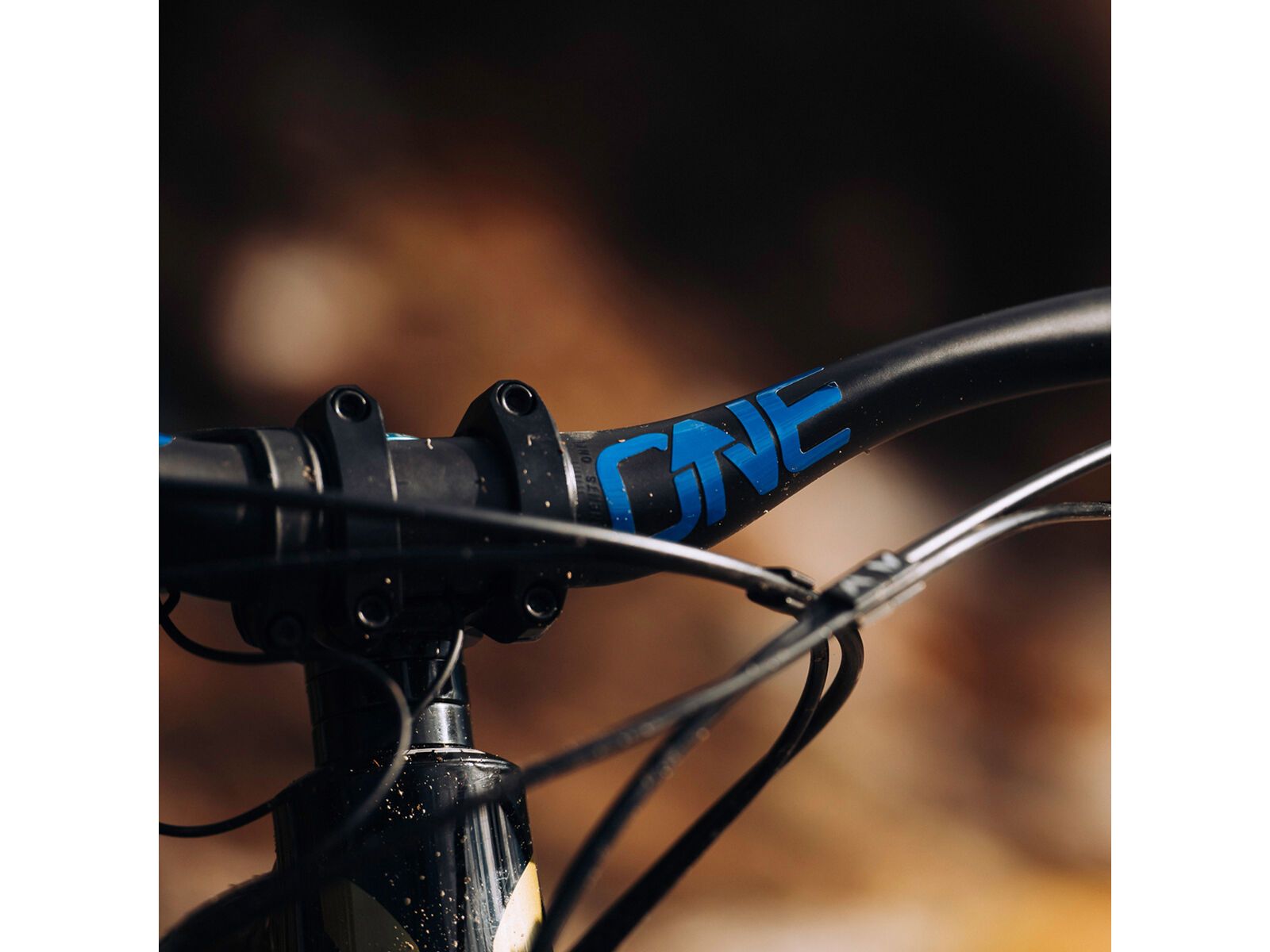 OneUp Components Decal Kit Carbon Handlebar, blue - Bild 2
