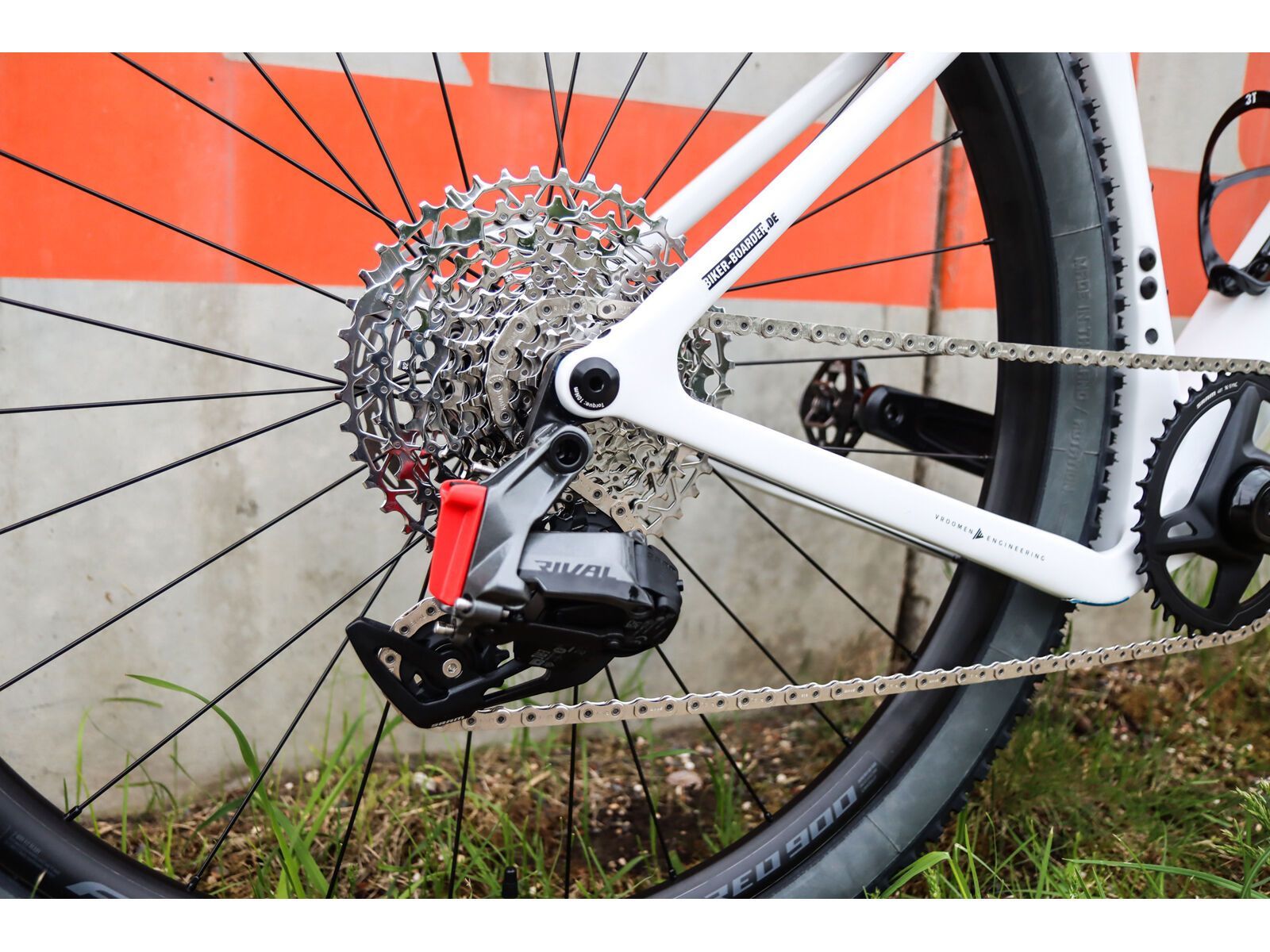 3T Exploro RaceMax Rival XPLR 1x12 650B, emerald/white - Bild 8