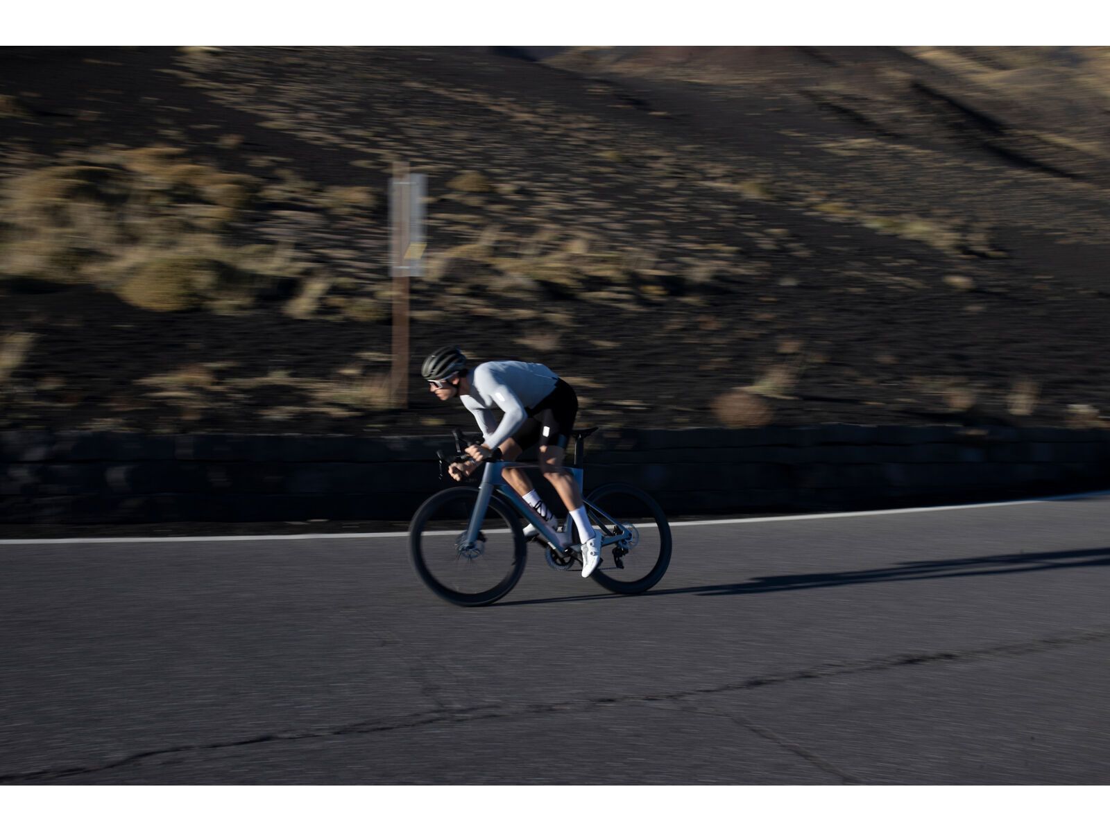 Q36.5 Dottore Pro UV Arm Protector, ice grey - Bild 9