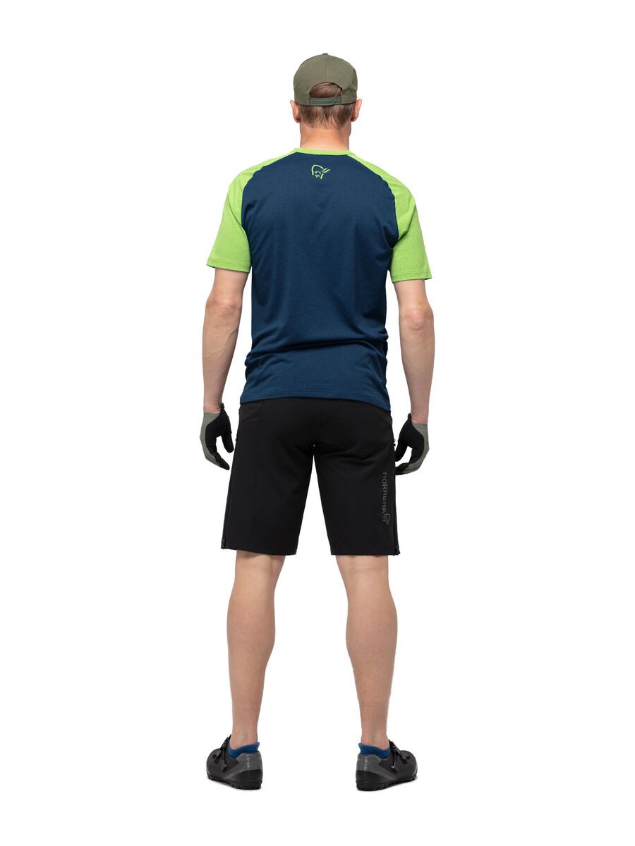 Norrona fjørå equaliser lightweight T-Shirt M's, foliage/indigo night - Bild 4