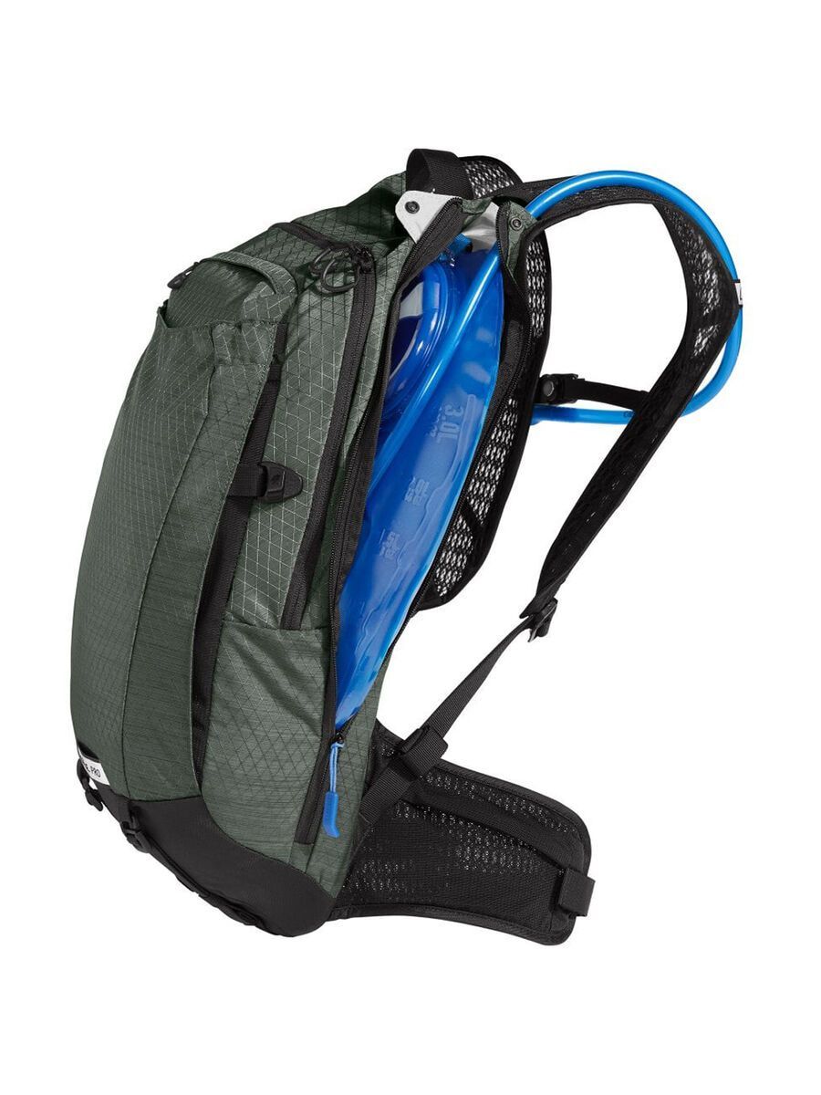 Camelbak M.U.L.E. Pro Trinkrucksack 14 L + 3 L Reservoir, agave green/black - Bild 14