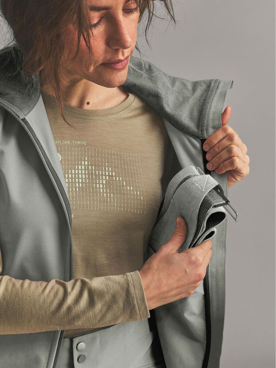 Ortovox Ortler Softshell Plus Vest W, green sage - Bild 7