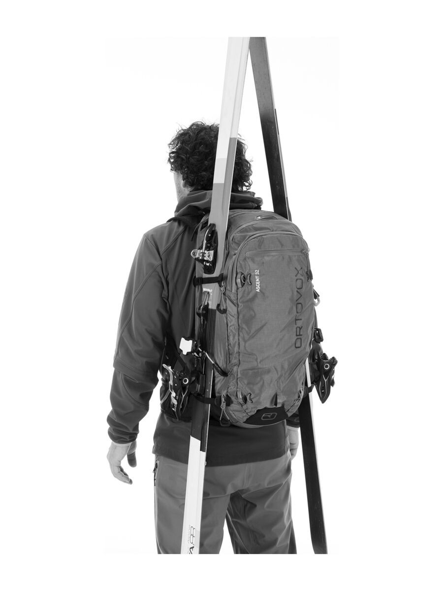 Ortovox Ascent 32, dark navy - Bild 7