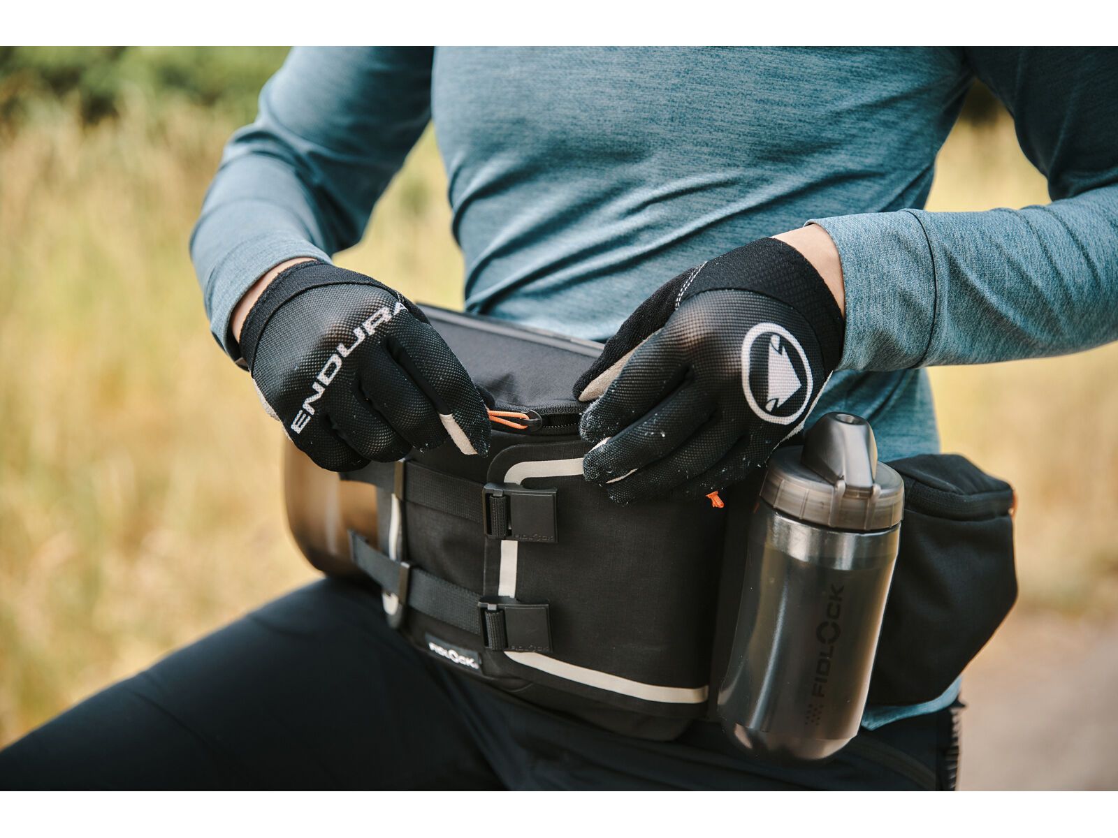 Fidlock Hip Belt Double + Bottle 450, black - Bild 8