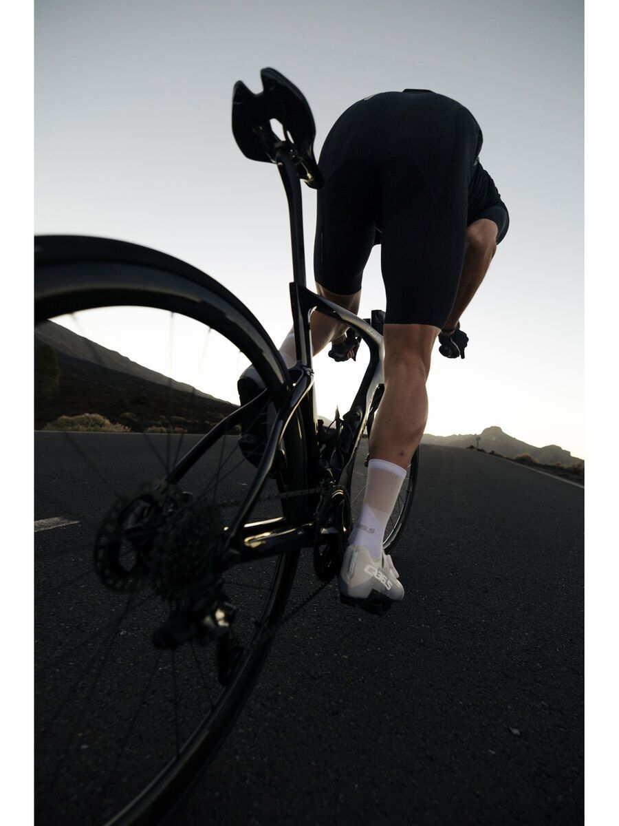 Q36.5 Clima Bib Shorts, black - Bild 17