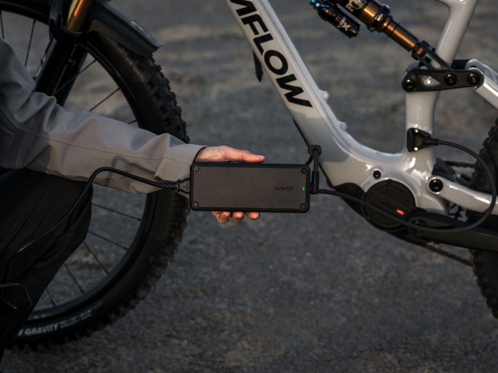 Amflow Amflow PX Carbon Pro - 700 Wh, mondstein‑grau - Bild 24