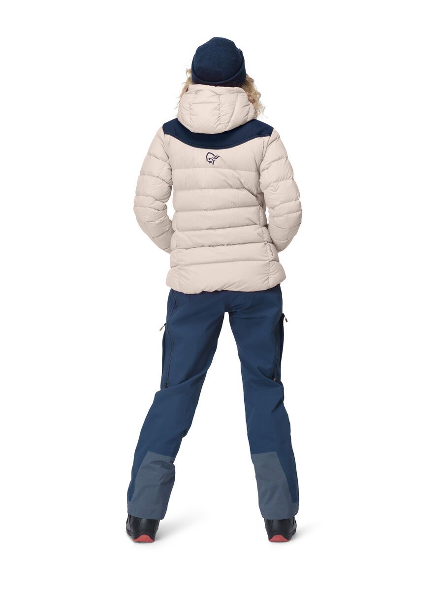 Norrona tamok down750 Jacket W's, pure cashmere - Bild 4