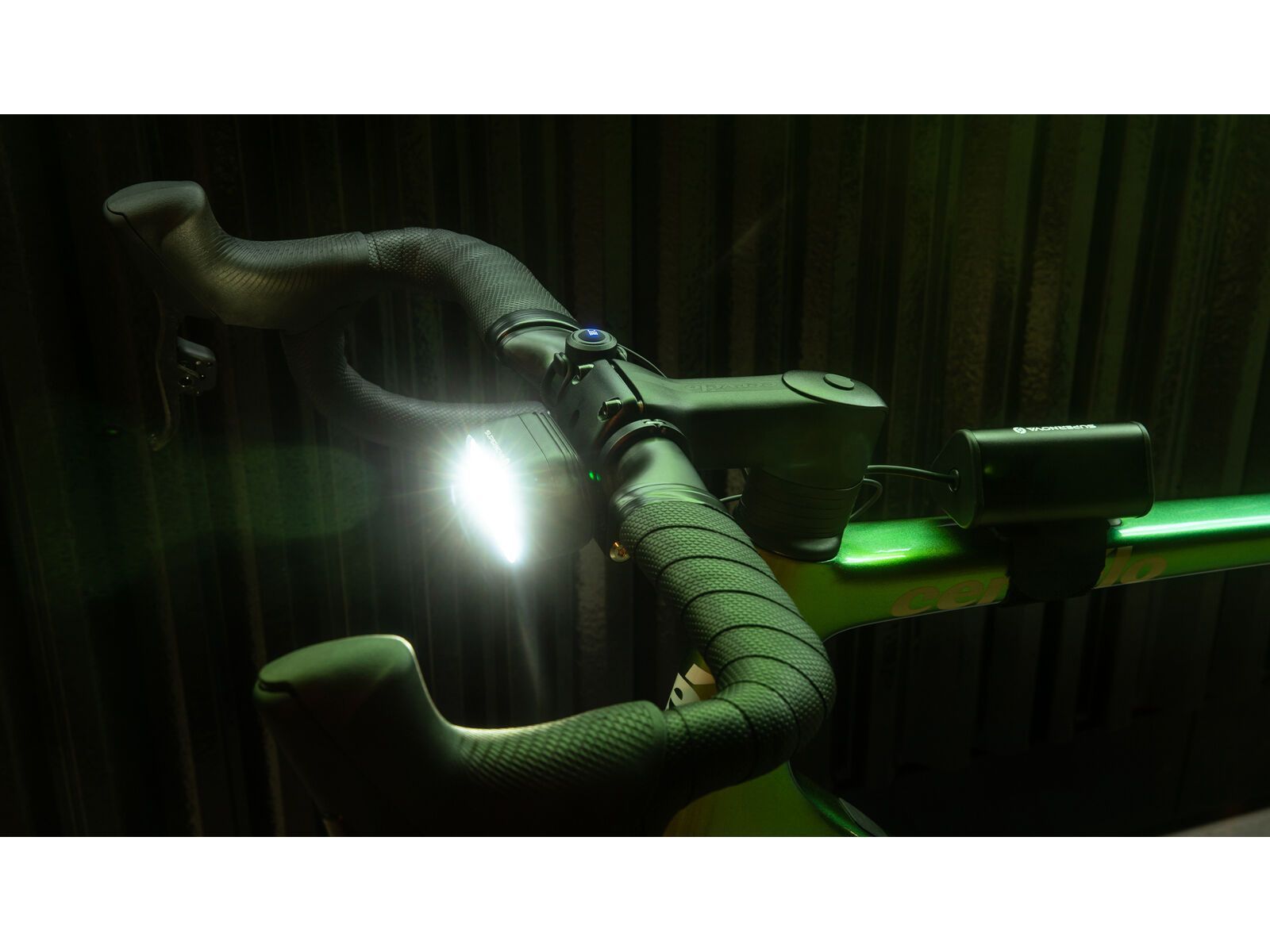 Supernova B54 Pro, black - Bild 14