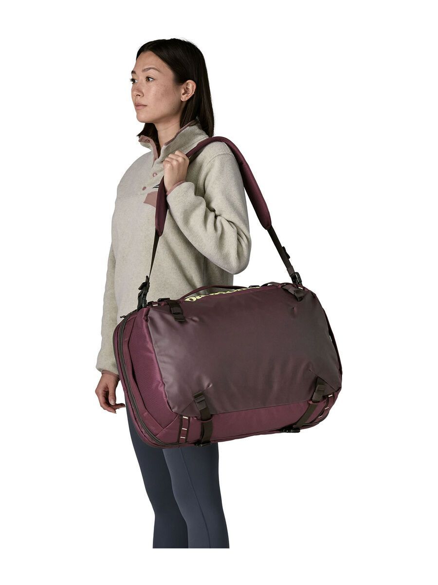 Patagonia Black Hole MLC, berry fig - Bild 3