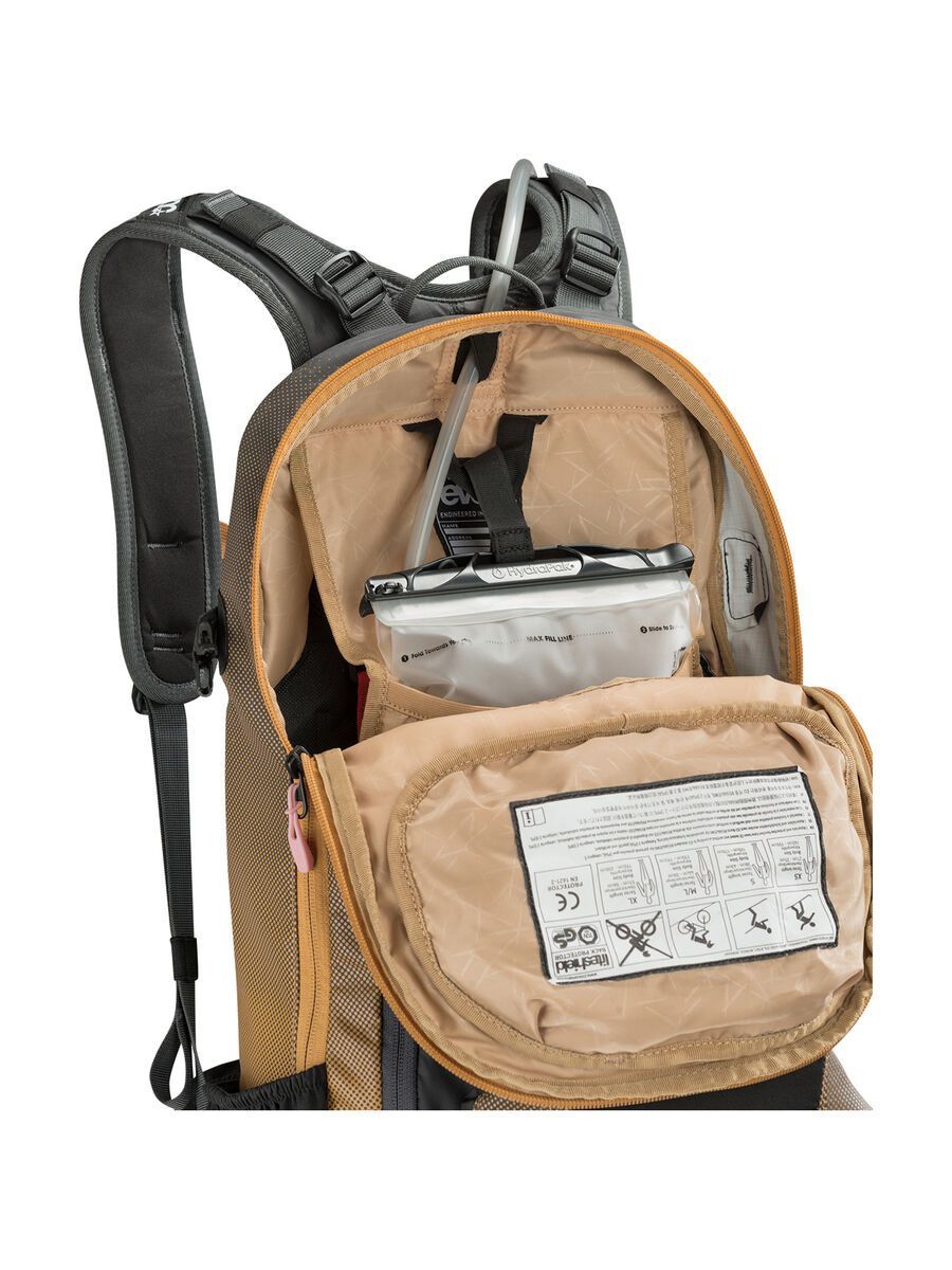 Evoc FR Enduro 16, carbon grey/loam - Bild 6